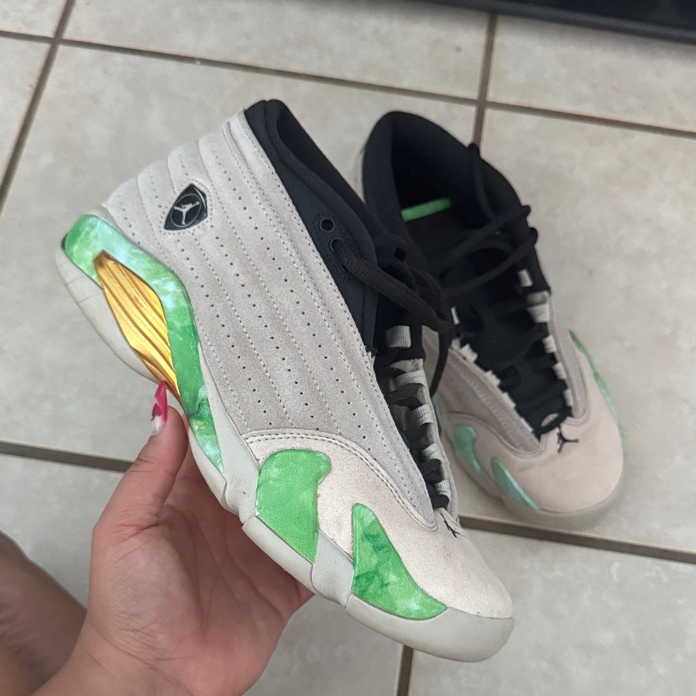 2021 Aleali May x Wmns Air Jordan 14
Retro Low SP 'Fortune'